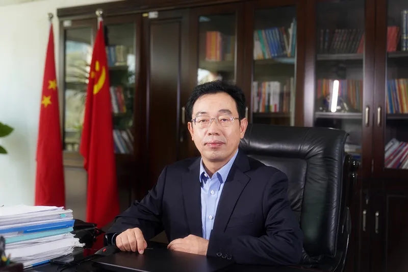 堅(jiān)守初心，載譽(yù)前行！ 鑫安利集團(tuán)董事長(zhǎng)榮膺“鄭州杰出企業(yè)家”稱號(hào)-河南鑫安利安全科技股份有限公司