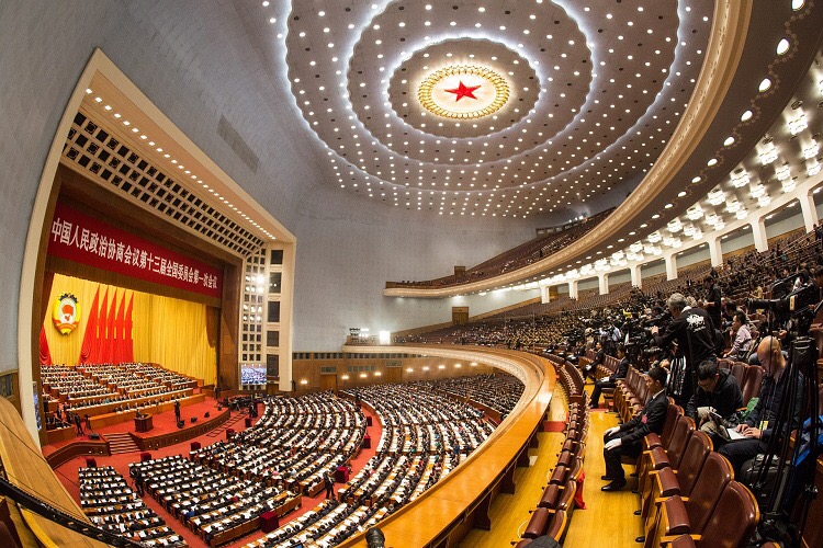 “十五五”開局之年 兩會熱議安責(zé)險｜本地EHS機(jī)構(gòu)的發(fā)展密碼，藏在這份共贏方案里